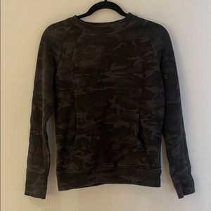 Lululemon Scuba Crew Neck
